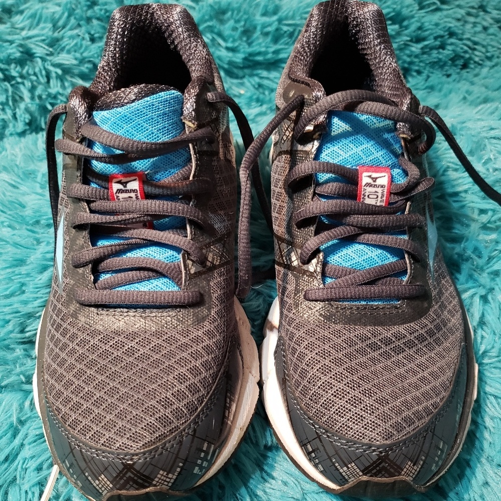 Mizuno Wave Inspire 10th Anniversary
